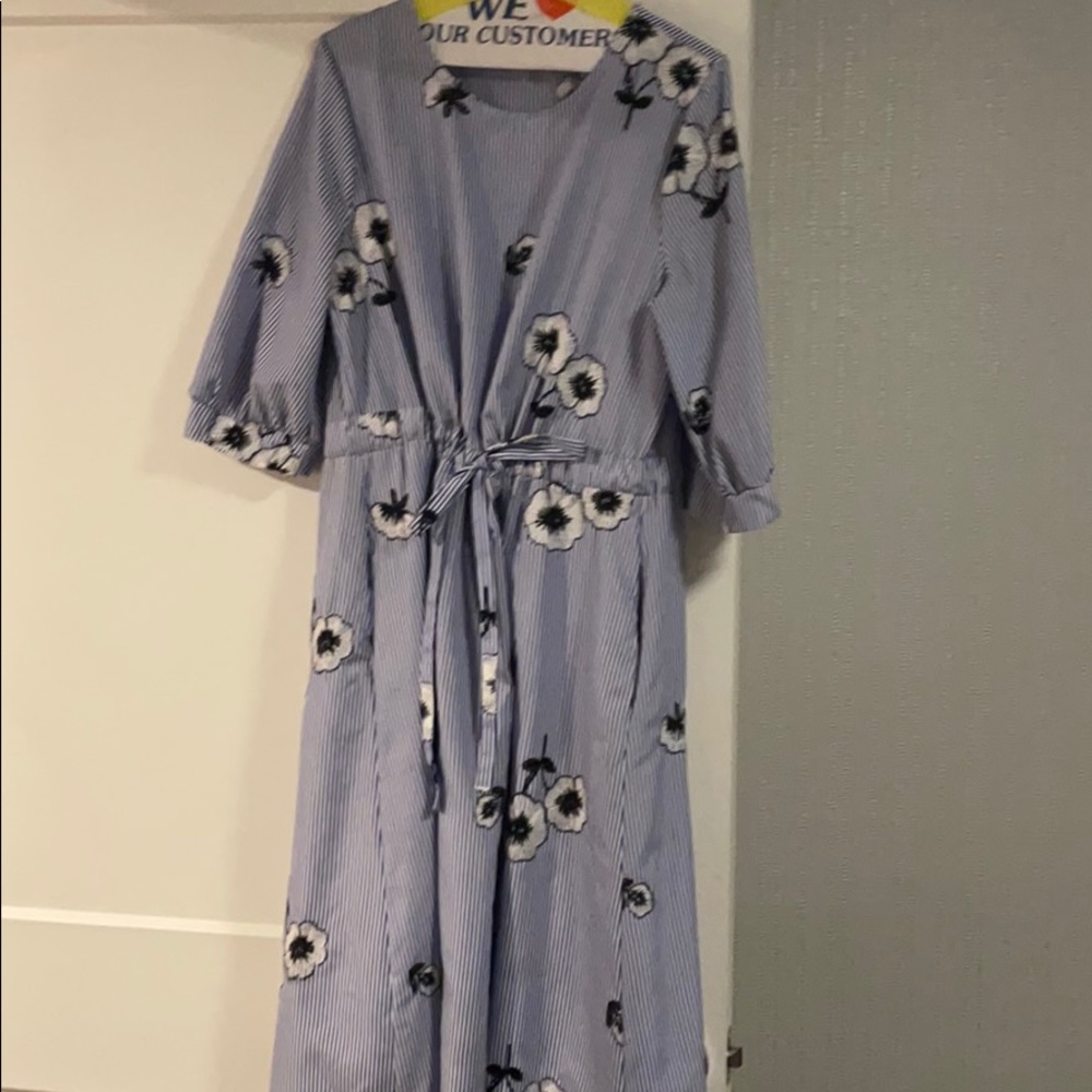 **SALE** blue embroidered dress